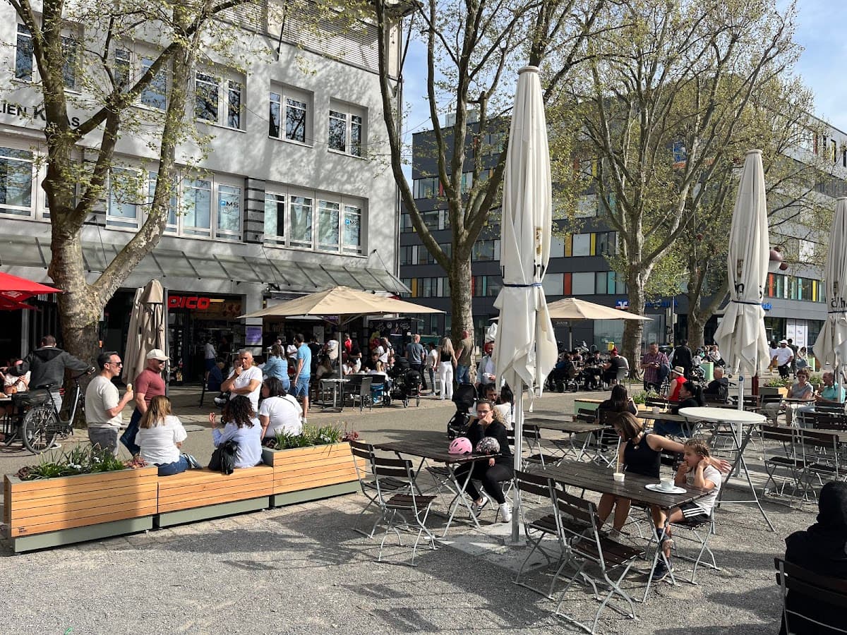 Mr. Eis Eiscafé Sindelfingen Außenansicht